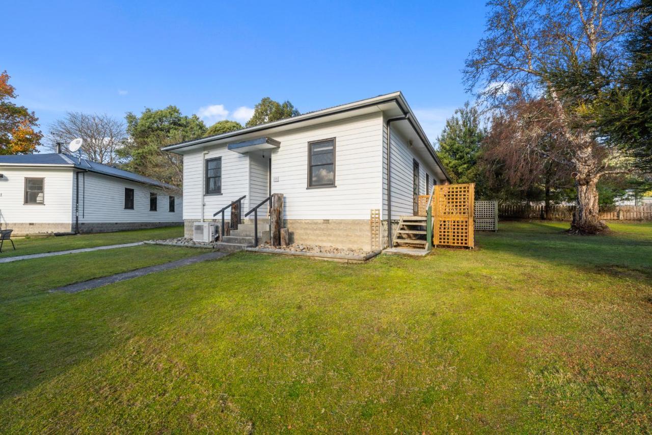 Giants Table And Cottages Maydena Exterior photo